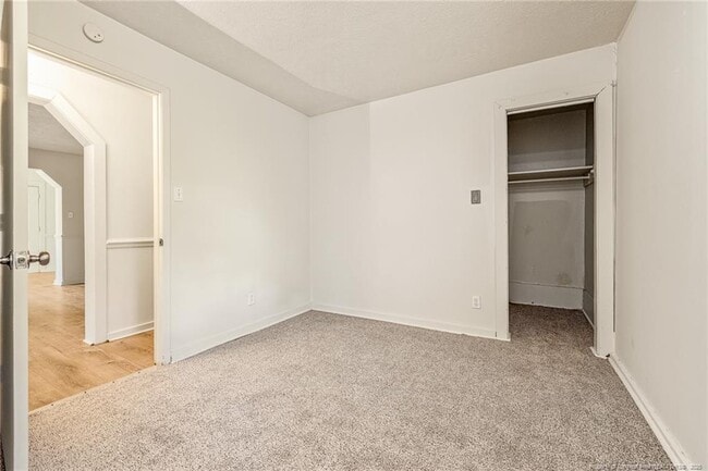 Building Photo - 210 S Plymouth St