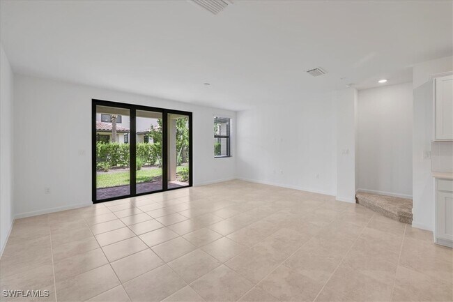 Building Photo - 1533 Lake Jessup Cir