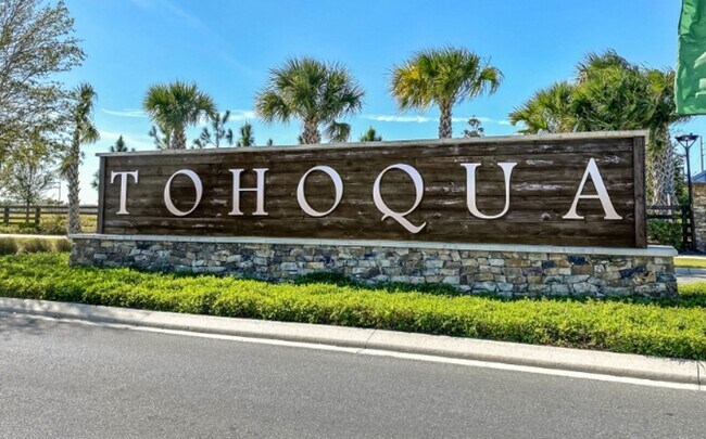 Building Photo - Welcome home to refined family living in this 3Bedrooms / 2.5Baths residence in Tohoqua!