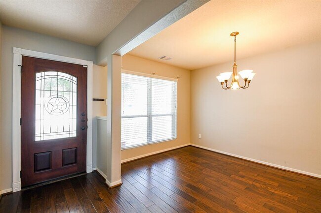 Building Photo - 4819 Fair Oak Dale Ln