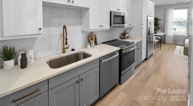 Building Photo - 4312 Yancey Rd