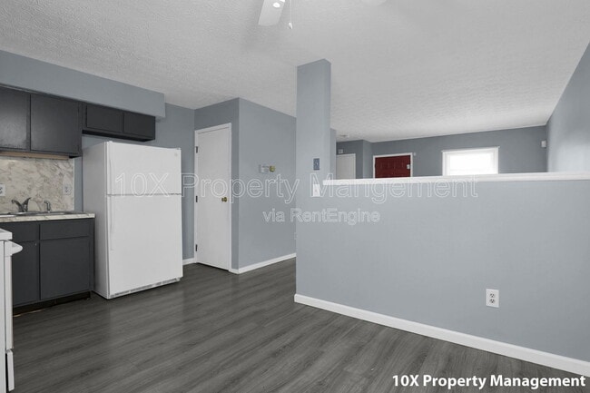 Building Photo - 6169 Laurelwood Ct