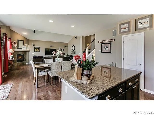 Building Photo - 15437 Coopers Hawk Ct