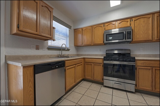 Building Photo - 6177 Snowy River Pl