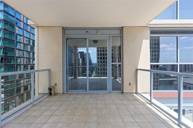 Building Photo - 98 San Jacinto Blvd