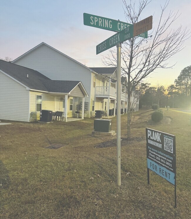 Building Photo - 1150 Cross Creek Cir