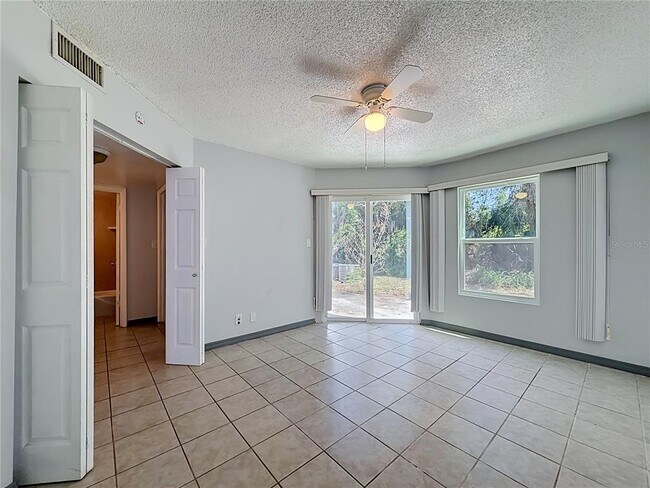 Building Photo - 2636 Lemon Tree Ln