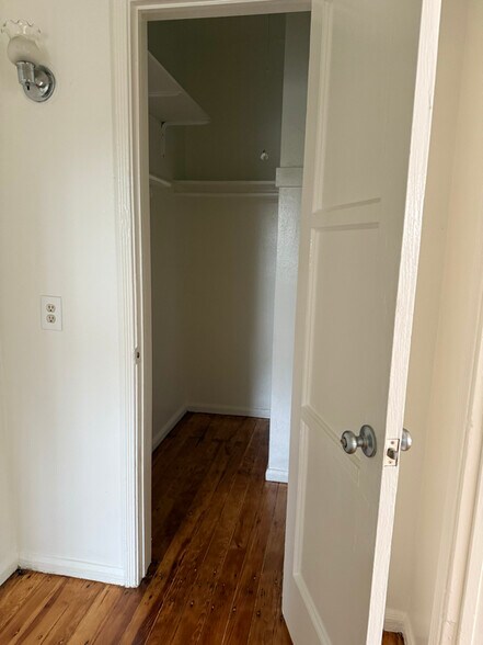 Building Photo - 1781 Orchid Ave