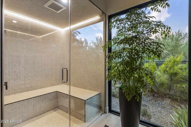 Building Photo - 5441 E Via Buena Vista