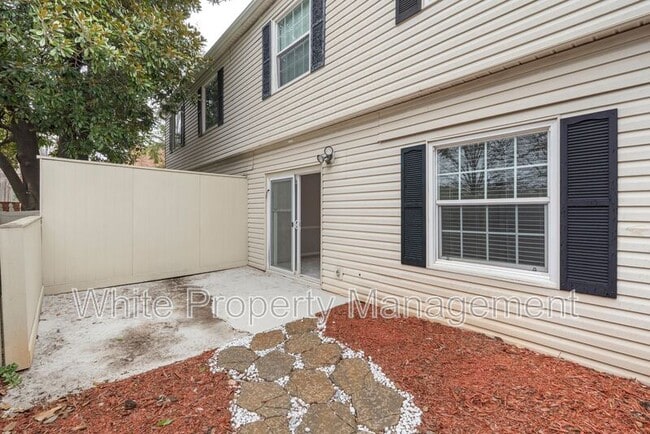 Building Photo - 5949 Quail Hollow Rd