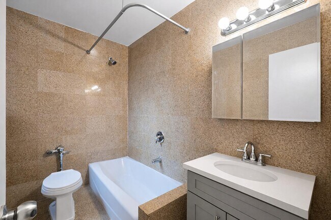 Floorplan - 700 Fort Washington Avenue