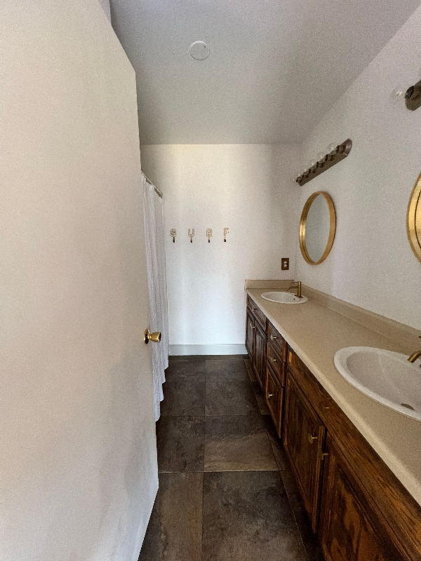 Building Photo - 4381 Olali St