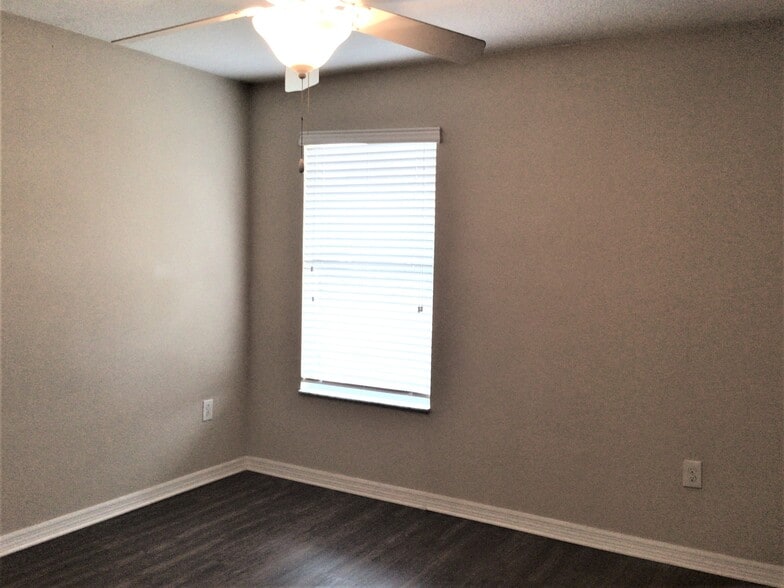 Building Photo - 20506 Carolina Cherry Ct