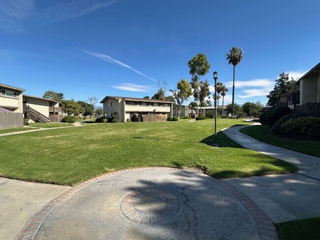Building Photo - Available now | 1 Bedroom - 1 Bathroom |  Condo in Colton!