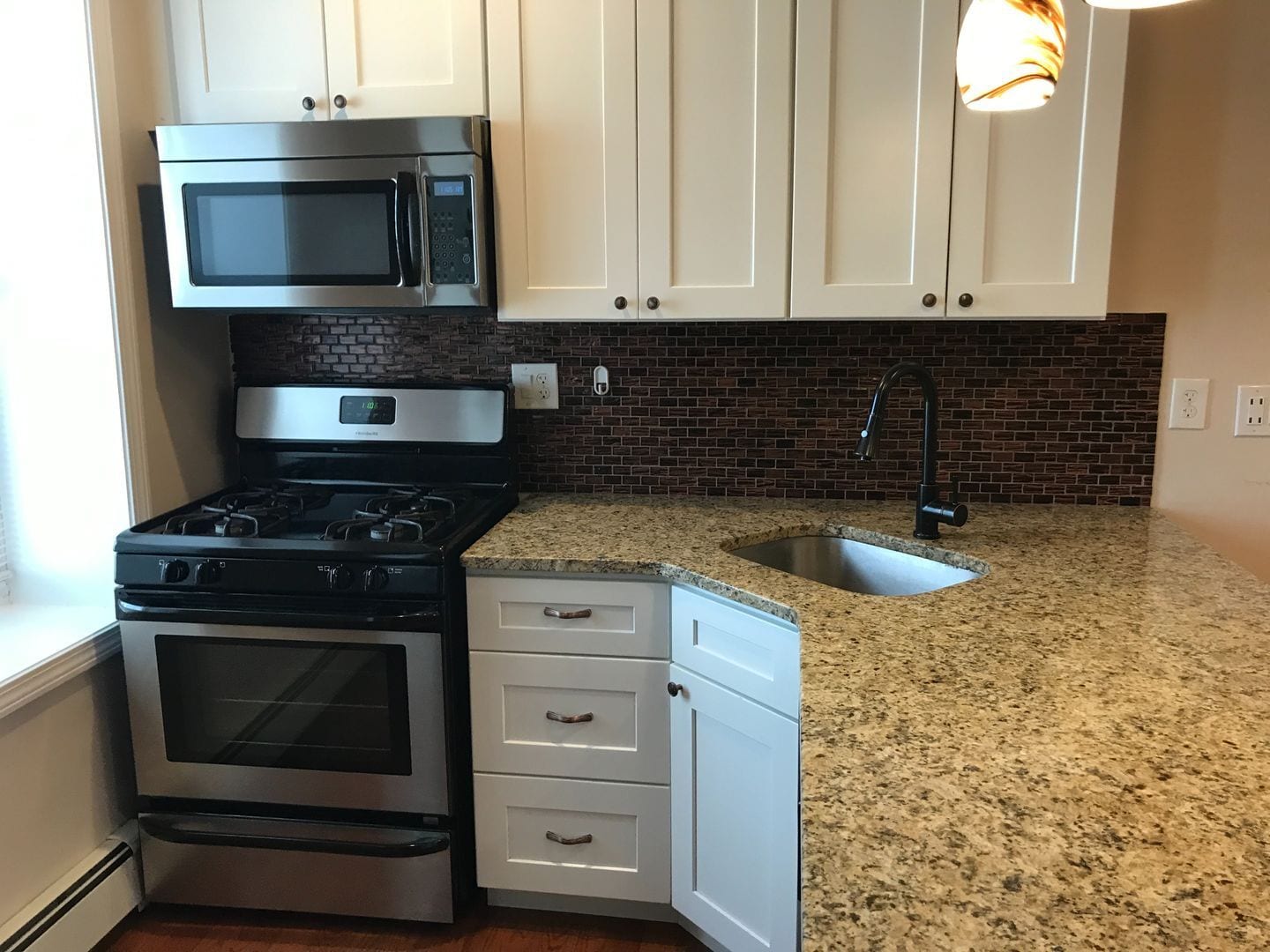 Building Photo - 349 Sumner St