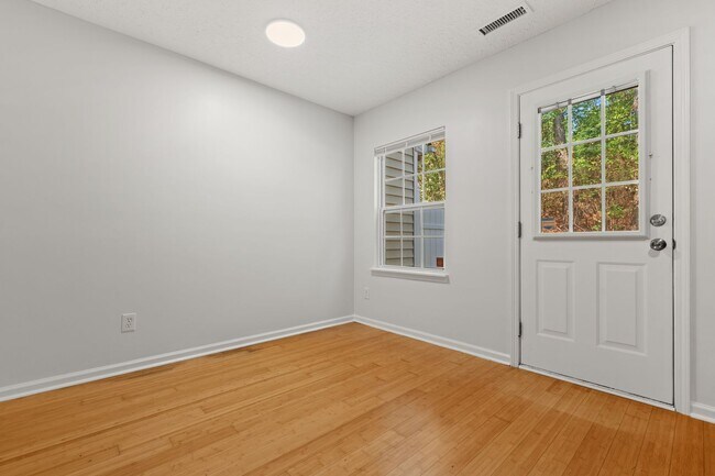 Building Photo - 3406 Tarleton W