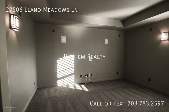 Building Photo - 27506 Llano Meadows Ln