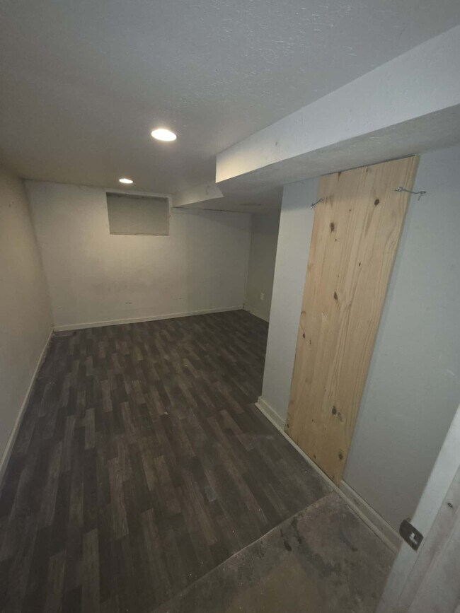 Building Photo - 3917 Homewood Ave