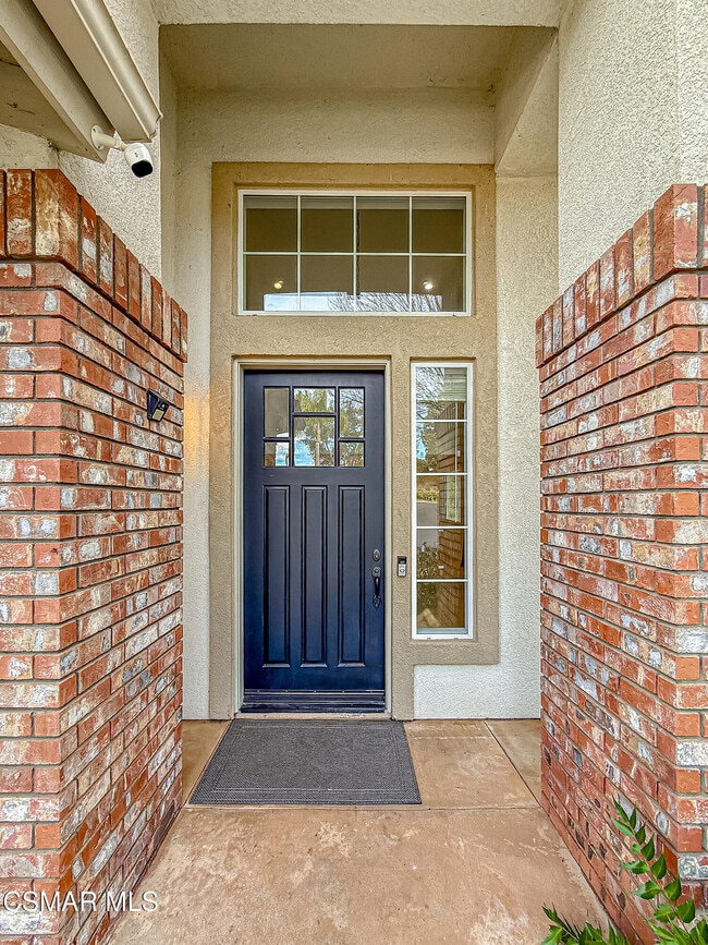 Building Photo - 780 Paseo De Leon