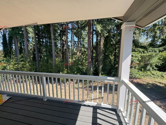 Building Photo - R289A