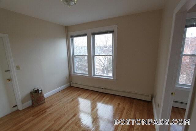 Building Photo - 350 Allston St