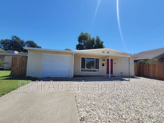 Building Photo - 881 Beardsley Dr