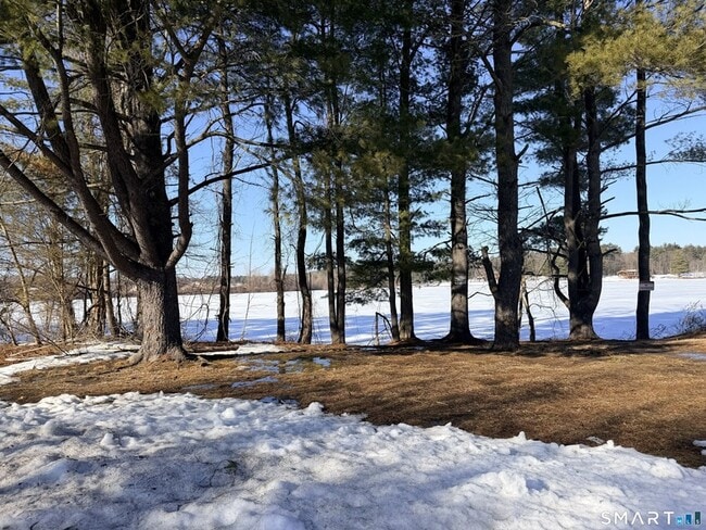 Building Photo - 7 Grandview Dr