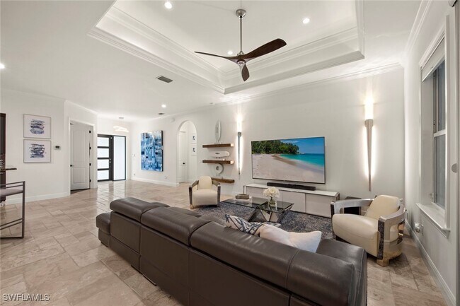 Building Photo - 27153 Barefoot Ln