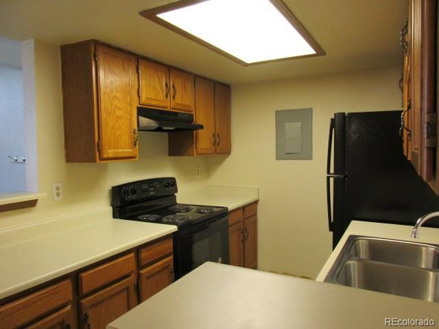 Building Photo - 921 S Zeno Way