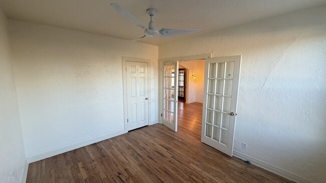 Building Photo - 1447 S Broadway