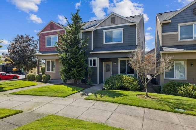 Building Photo - $500 gift card with lease signed by 7/10/25