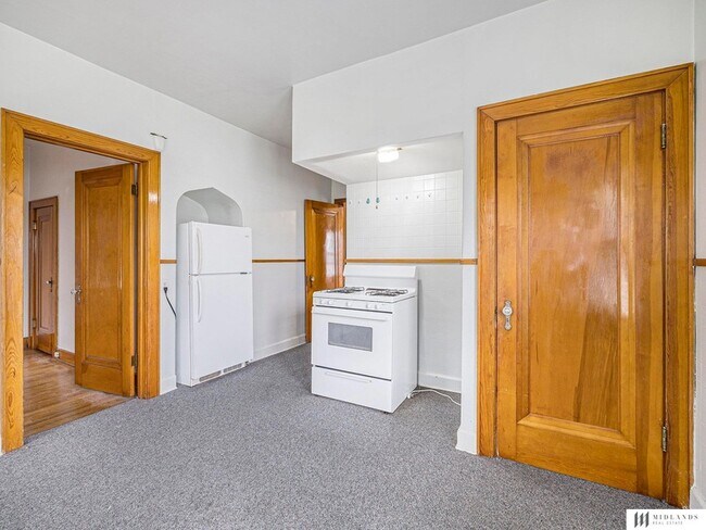 Building Photo - 815 Pierce St