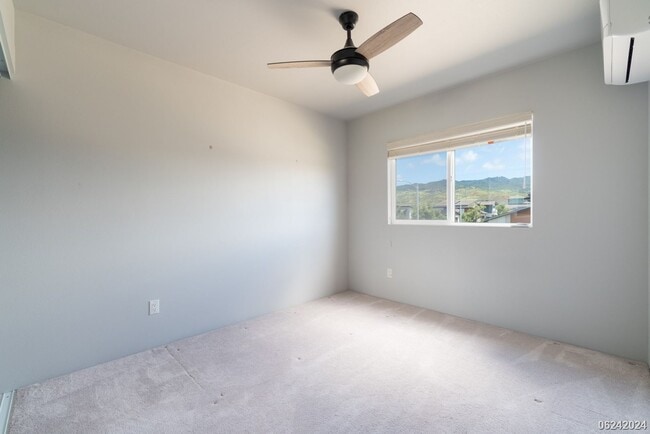 Building Photo - 4BR/2.5BA/2PKG HOME IN EWA BEACH - PETS NE...