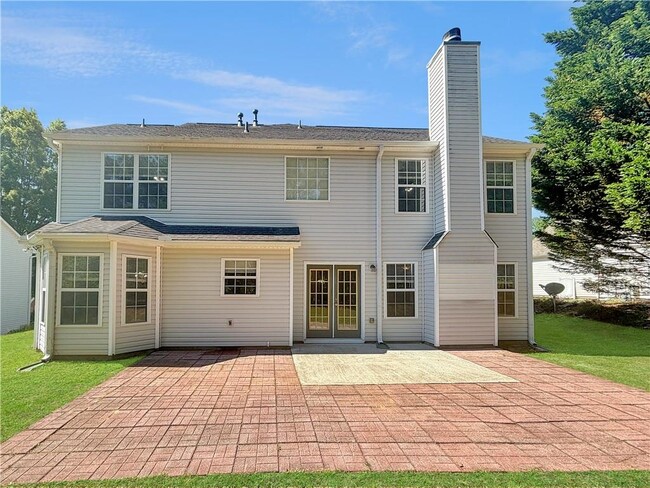 Building Photo - 3397 Hill Pond Dr NE