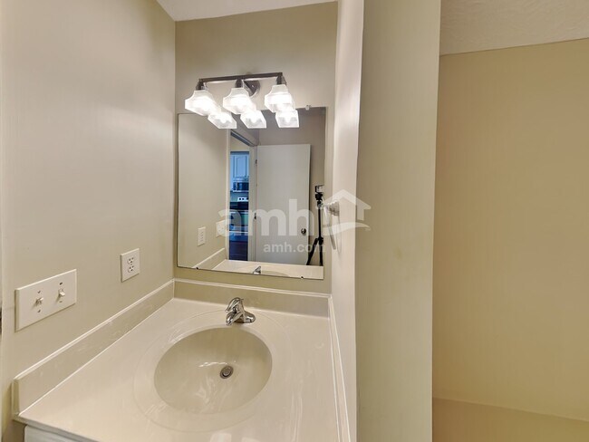 Building Photo - 7187 Normanton Dr