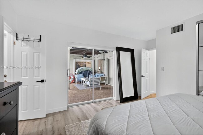 Building Photo - 1820 N 56th Ave