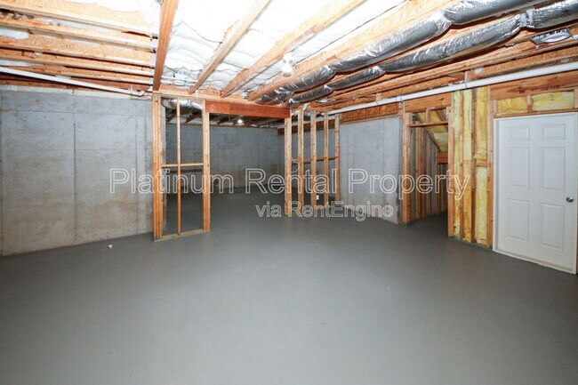 Building Photo - 4580 Wykeshire Ct