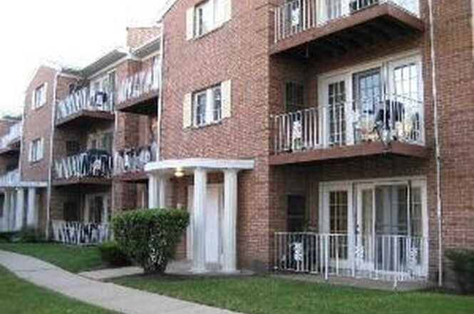 Building Photo - 684 Quincy Bridge Ln