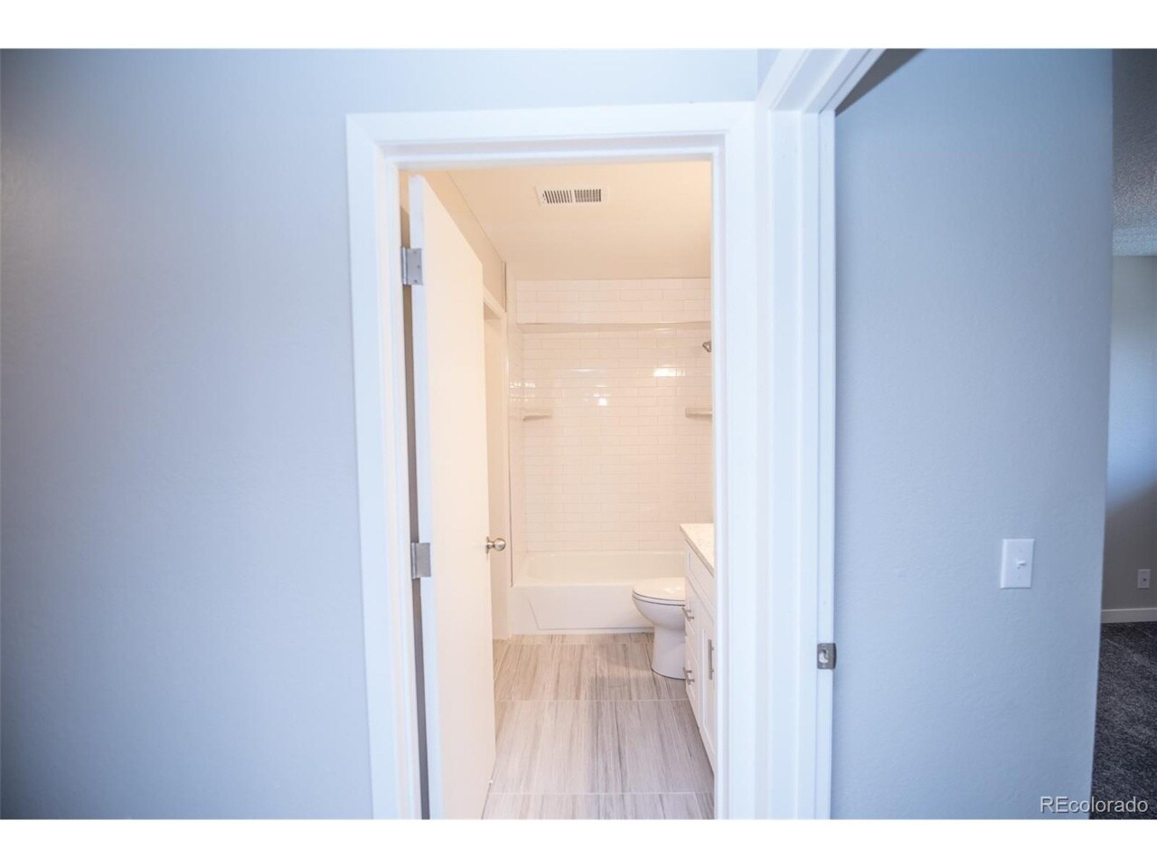 Building Photo - 2725 W 86th Ave