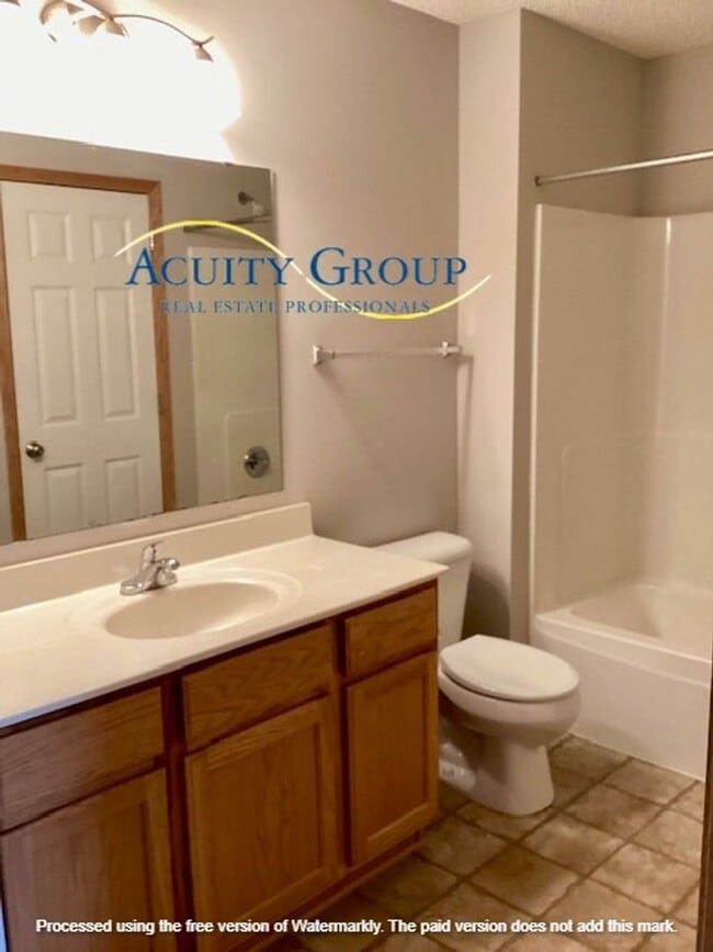 Building Photo - Three Bedroom Otsego, MN Townhome for Rent