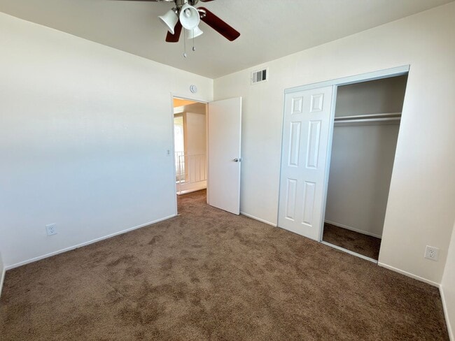 Building Photo - 4 BED, 2.5 BATH TOWNHOUSE STYLE CONDO- $3,575 ANAHEIM (LA PALMA & EUCLID)