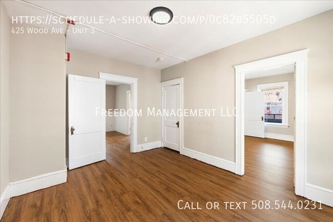 Building Photo - 425 Wood Ave
