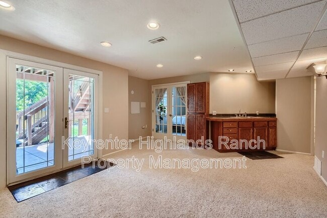 Building Photo - 9948 Deer Creek Ln