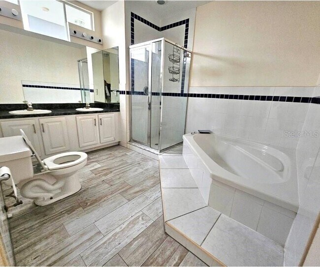 Building Photo - 1068 Universal Rest Pl