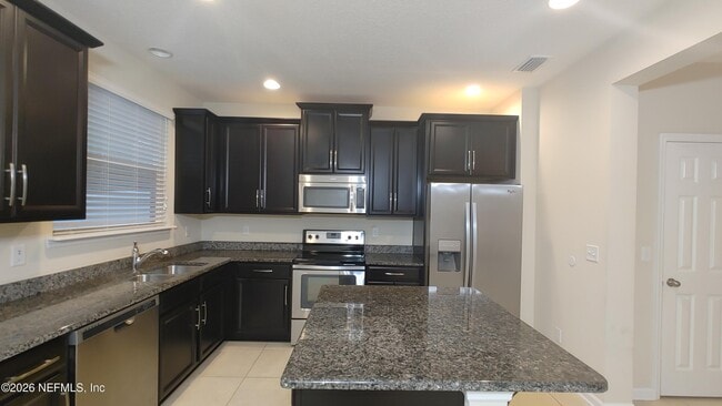 Building Photo - 147 San Briso Way