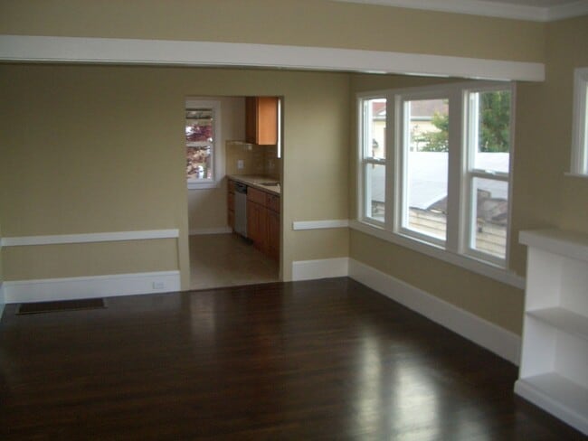 Building Photo - Coming Soon! 2 Bedroom House