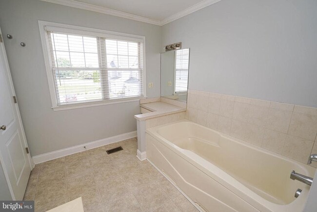 Building Photo - 1455 Hidden Meadow Ln
