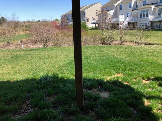 Building Photo - Large, Luxury, Garage Townhome in Hockessi...