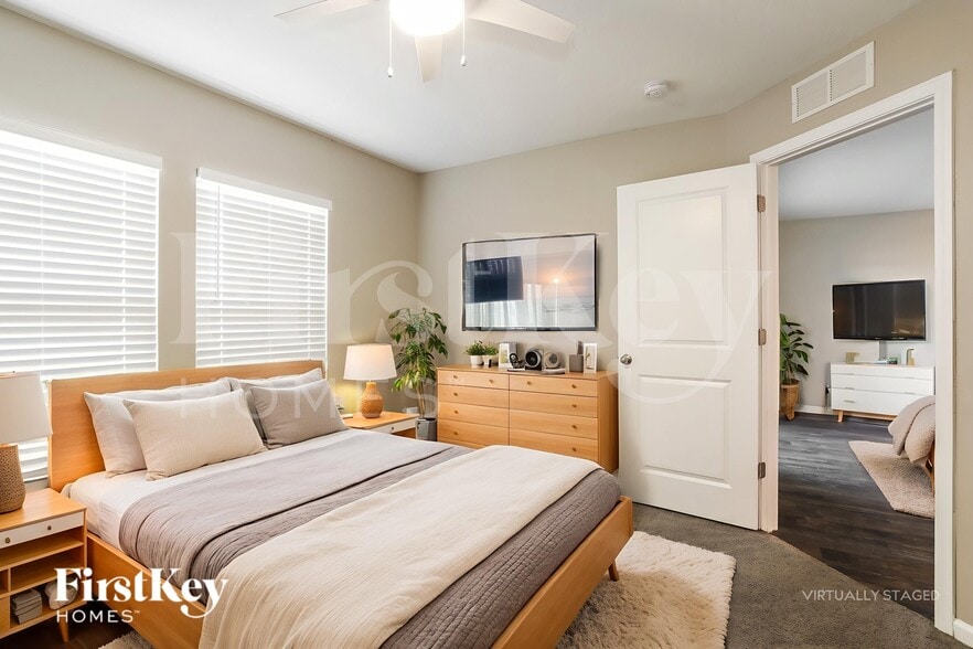 Building Photo - 3031 Greywood Ln