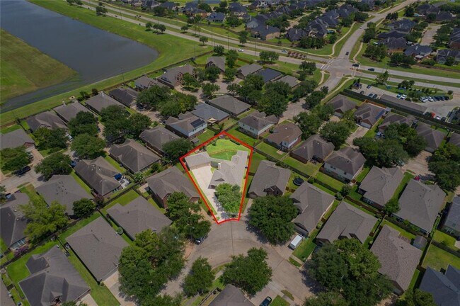 Building Photo - 19802 Shore Meadows Ln
